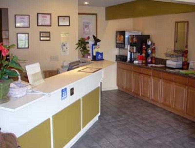 Ramada By Wyndham Near Seaworld / Mission Beach San Diego Wnętrze zdjęcie