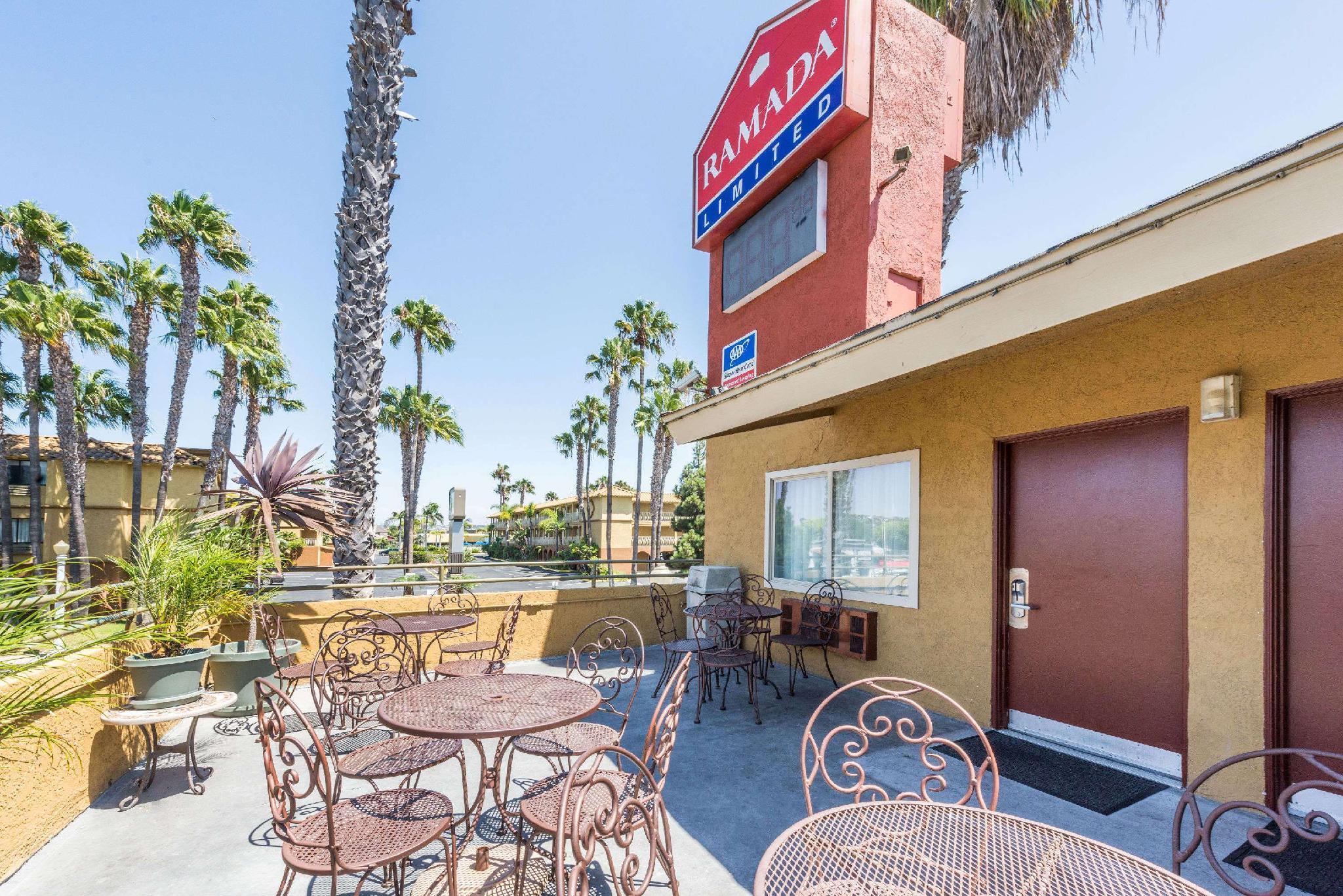 Ramada By Wyndham Near Seaworld / Mission Beach San Diego Zewnętrze zdjęcie