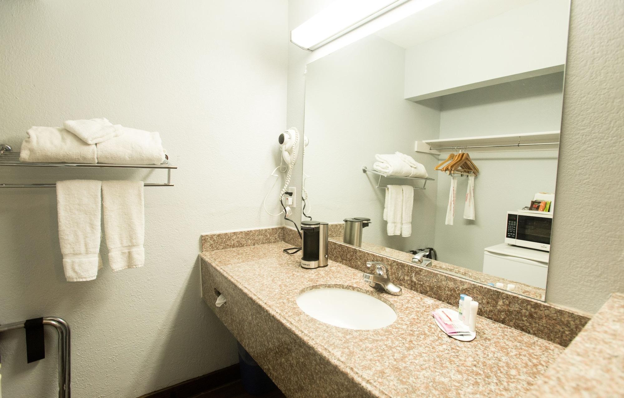 Ramada By Wyndham Near Seaworld / Mission Beach San Diego Zewnętrze zdjęcie