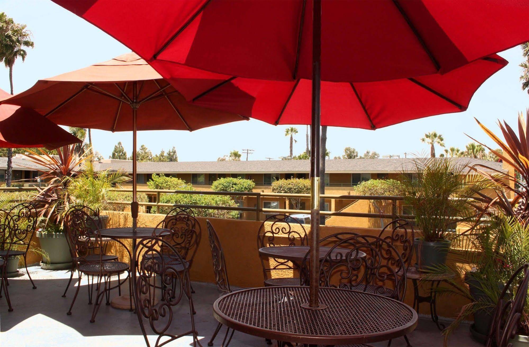 Ramada By Wyndham Near Seaworld / Mission Beach San Diego Zewnętrze zdjęcie