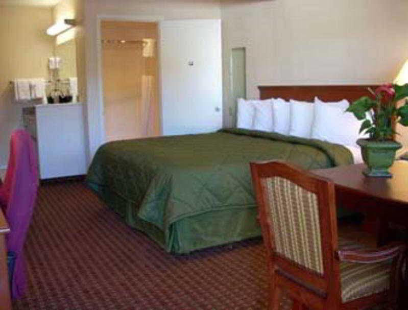 Ramada By Wyndham Near Seaworld / Mission Beach San Diego Zewnętrze zdjęcie